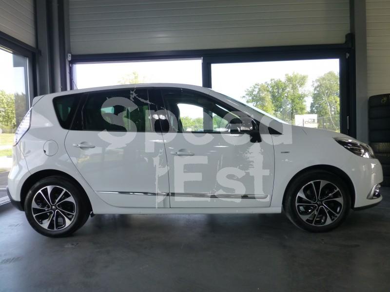 RENAULT SCENIC BOSE