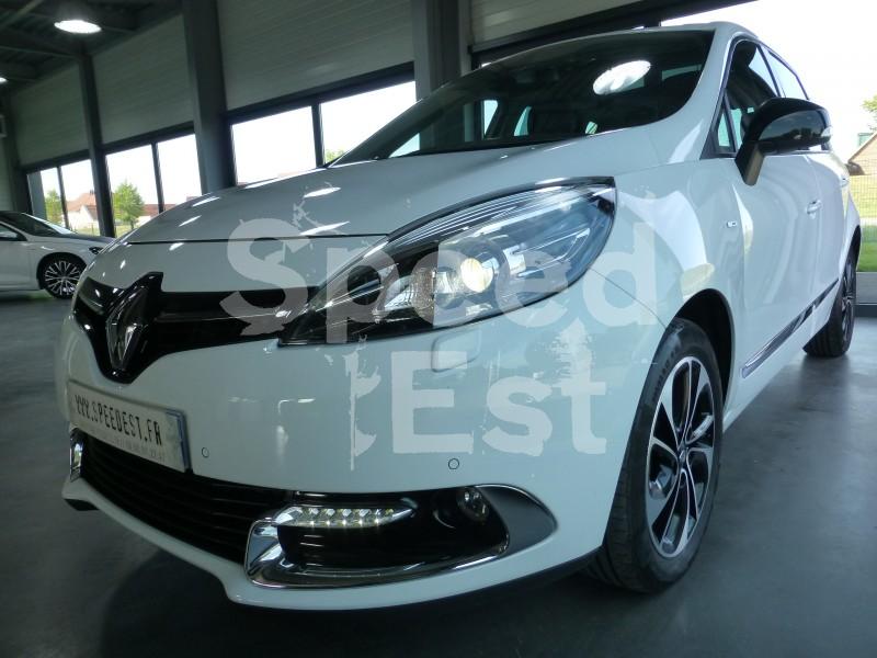 RENAULT SCENIC BOSE