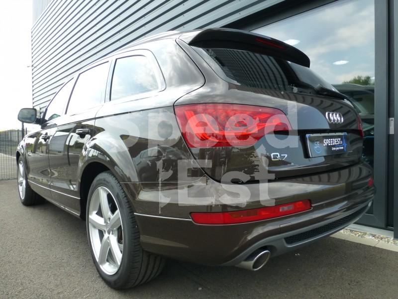 AUDI Q7 S-LINE