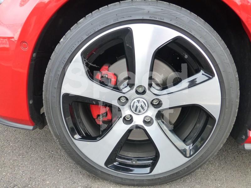 VW GOLF GTI *RECHERCHE PERSONNALISEE* VW GOLF GTI *RECHERCHE PERSONNALISEE*
