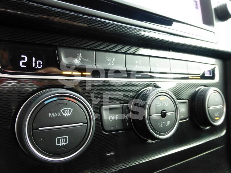 VW GOLF GTI *RECHERCHE PERSONNALISEE* VW GOLF GTI *RECHERCHE PERSONNALISEE*