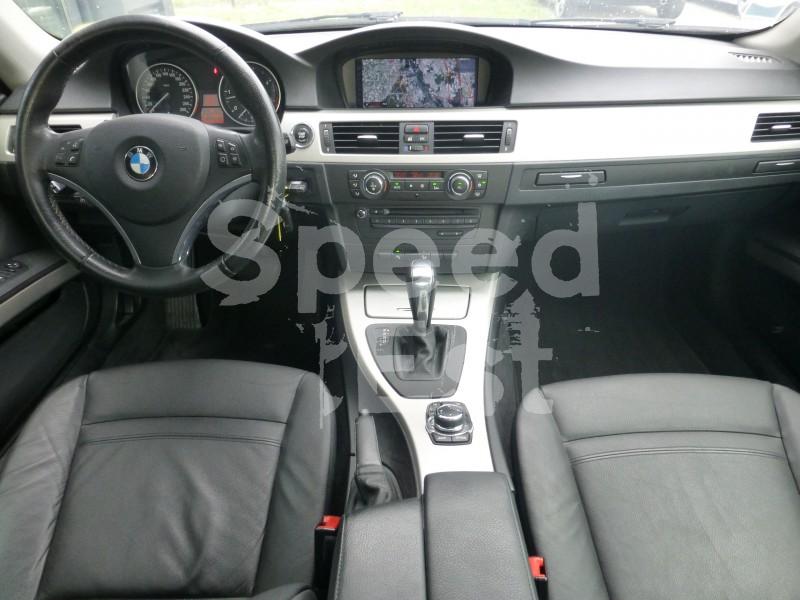 BMW 330d XDRIVE