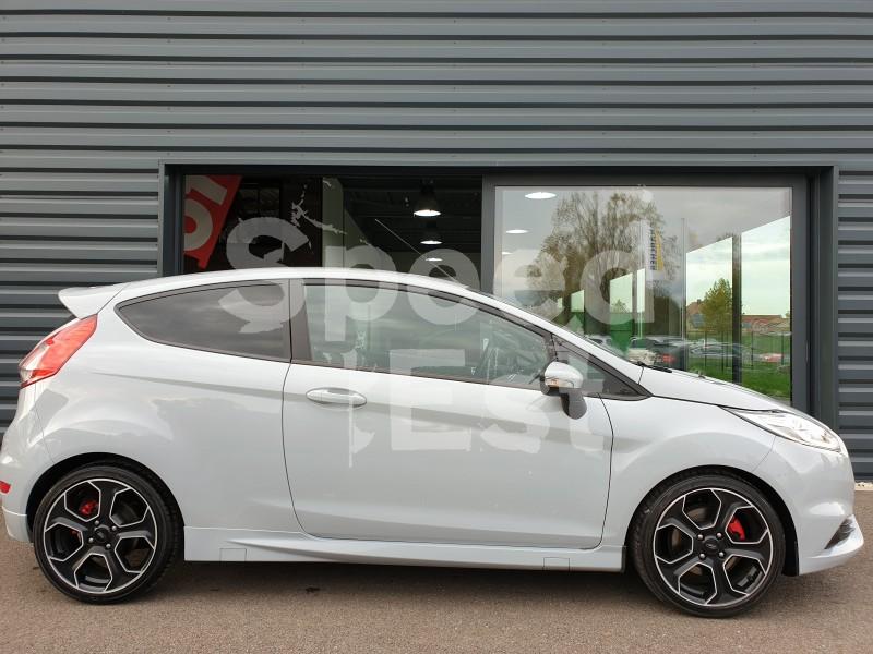 FORD FIESTA ST