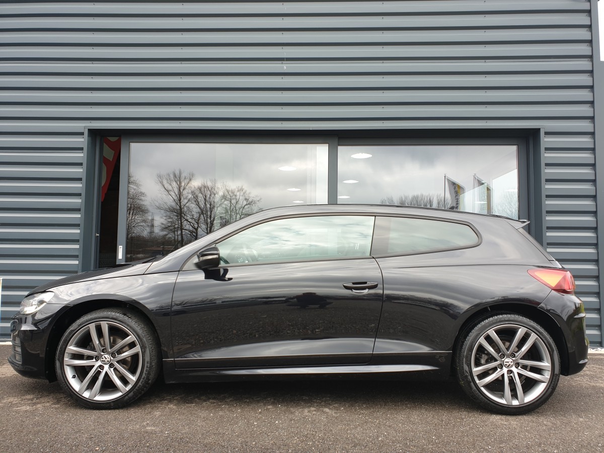 VW SCIROCCO RLINE