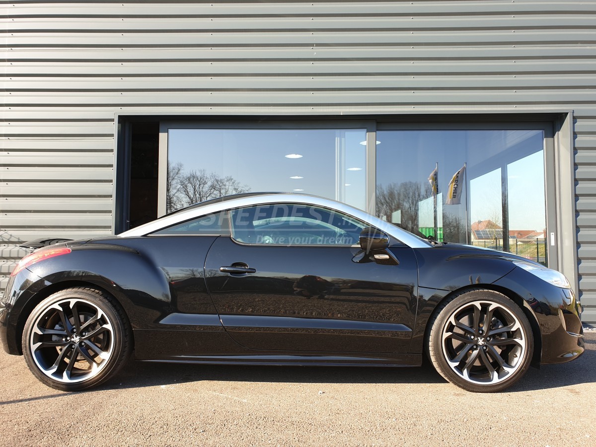 PEUGEOT RCZ