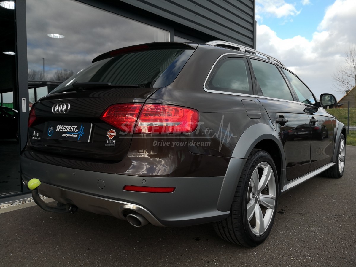 AUDI A4 ALLROAD