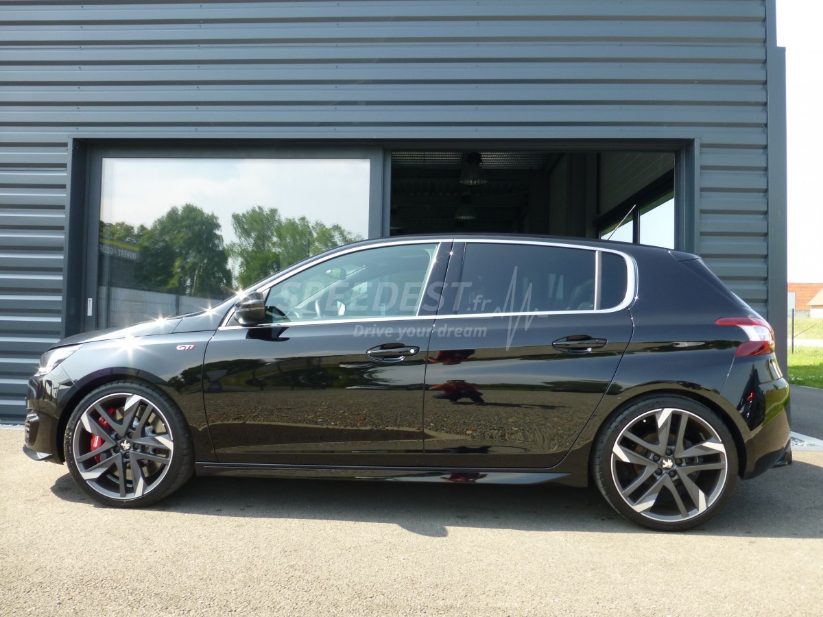 PEUGEOT 308 GTI