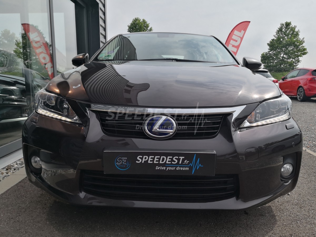 LEXUS CT 200H FULL