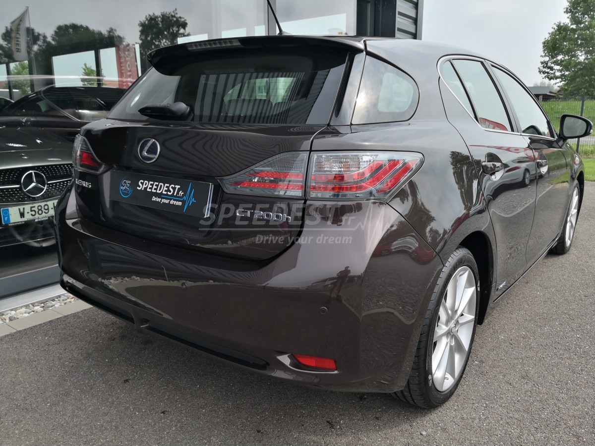 LEXUS CT 200H FULL