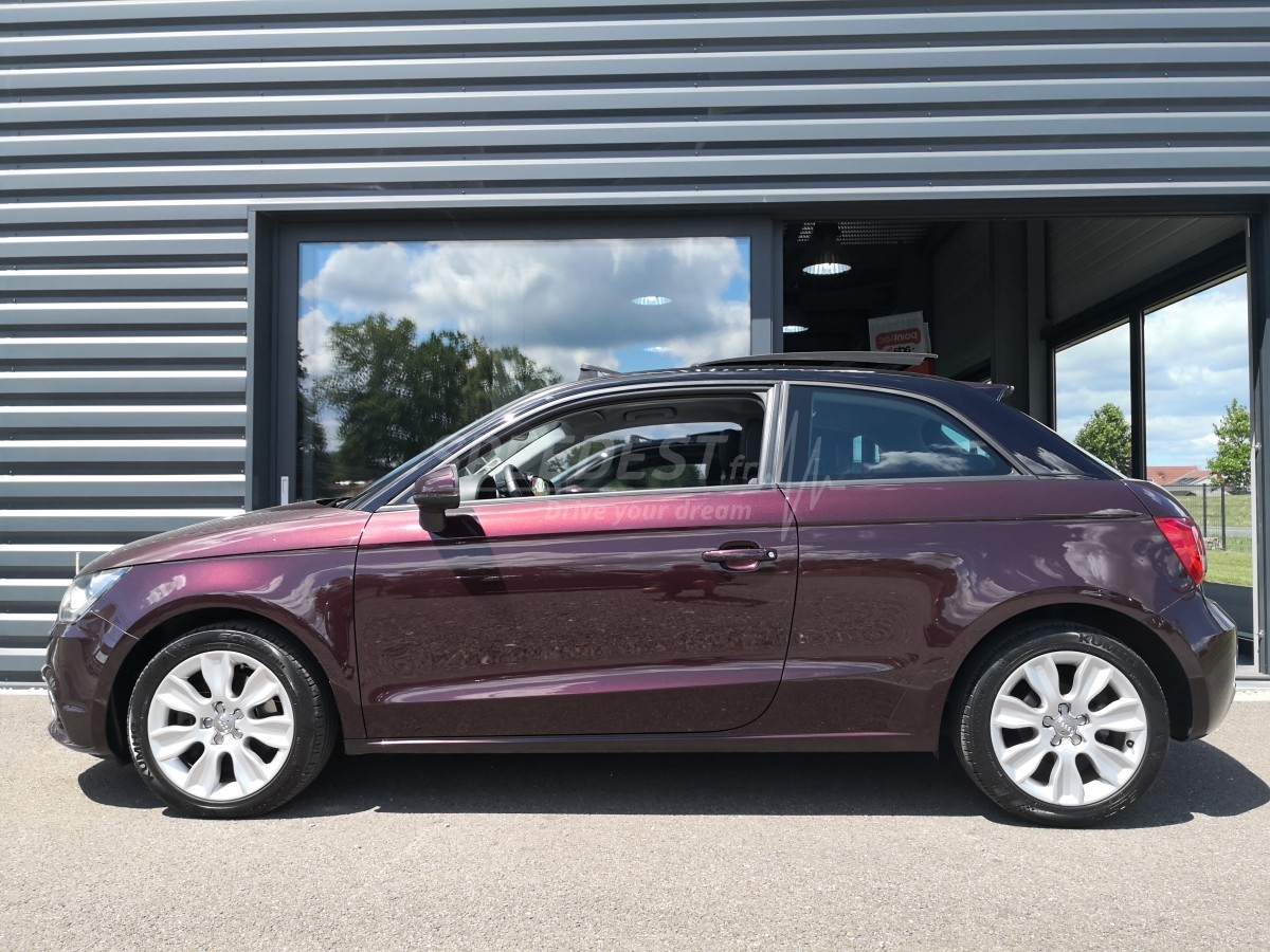 AUDI A1