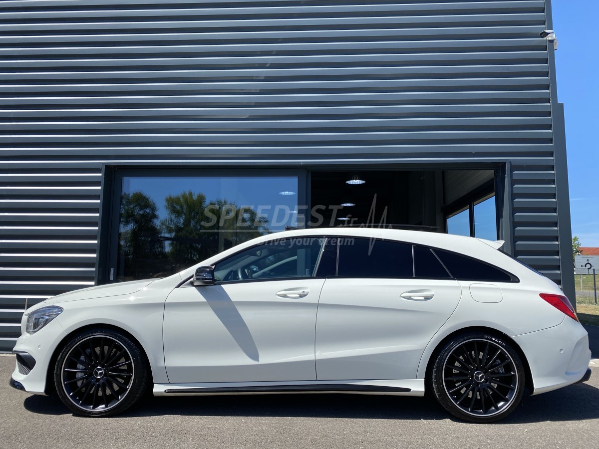 MERCEDES CLA SHOOTING BREAK AMG -FULL-