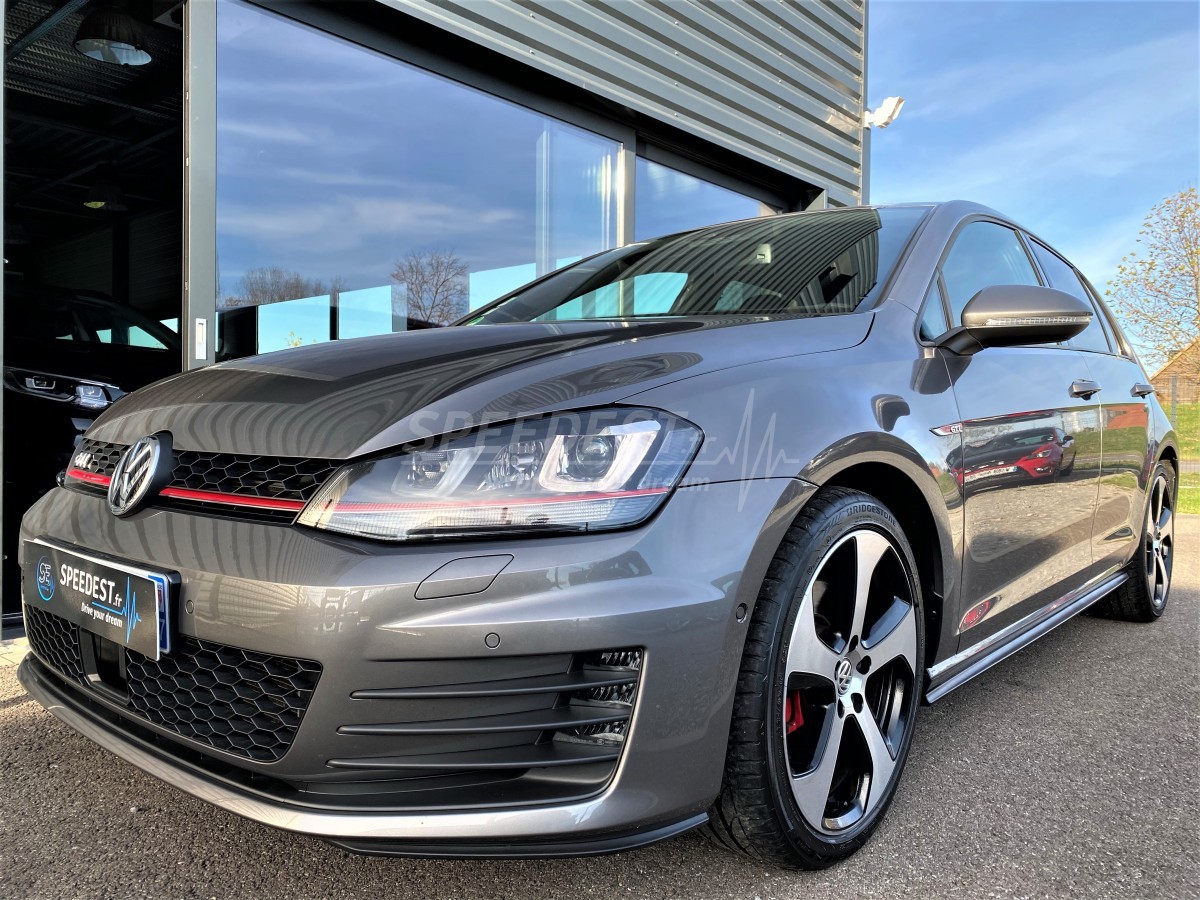 GOLF VII GTI -SURREQUIPE/ETAT NEUF-