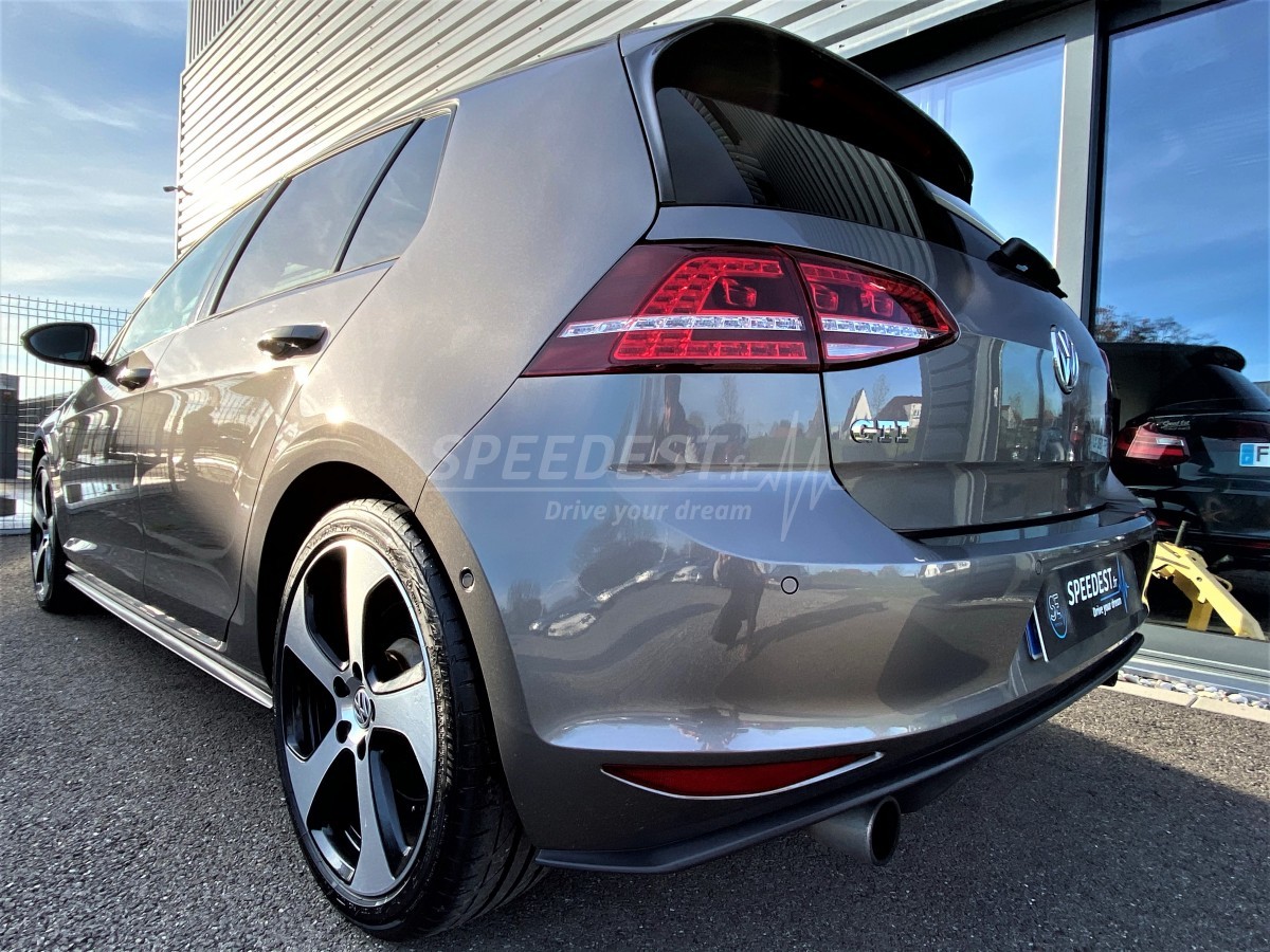 GOLF VII GTI -SURREQUIPE/ETAT NEUF-