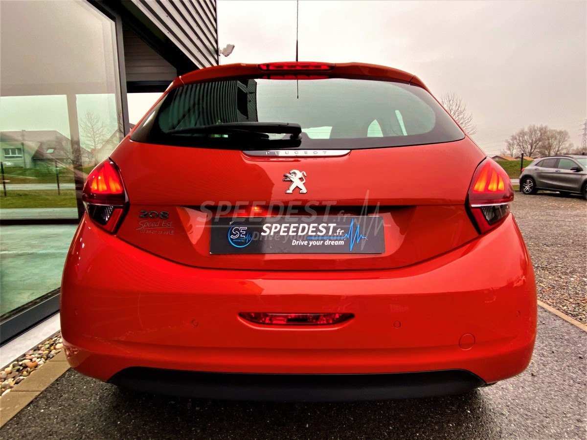 PEUGEOT 208 ALLURE-SUPERBE