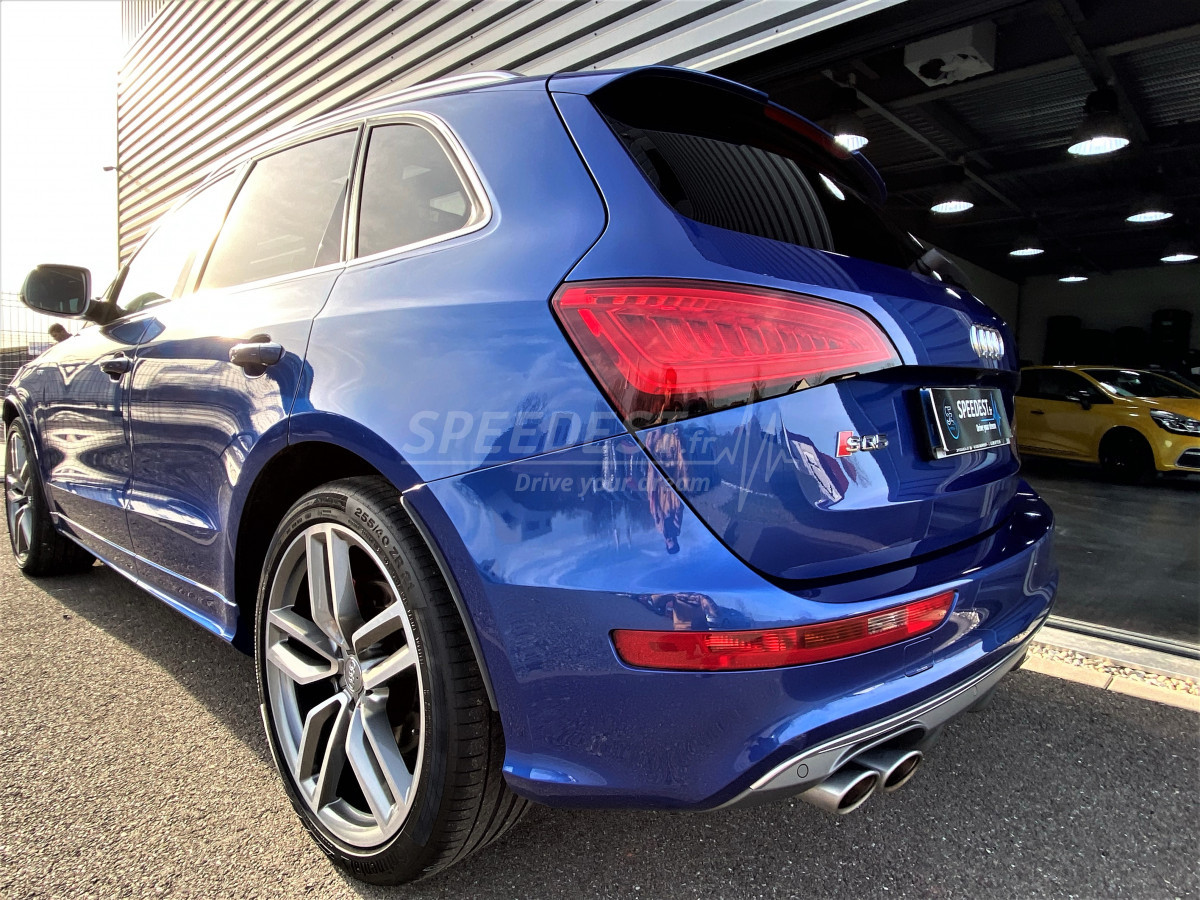 AUDI SQ5 BLEU SEPANG