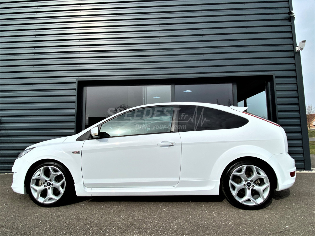 FOCUS ST MK2 -FUTUR COLLECTOR-