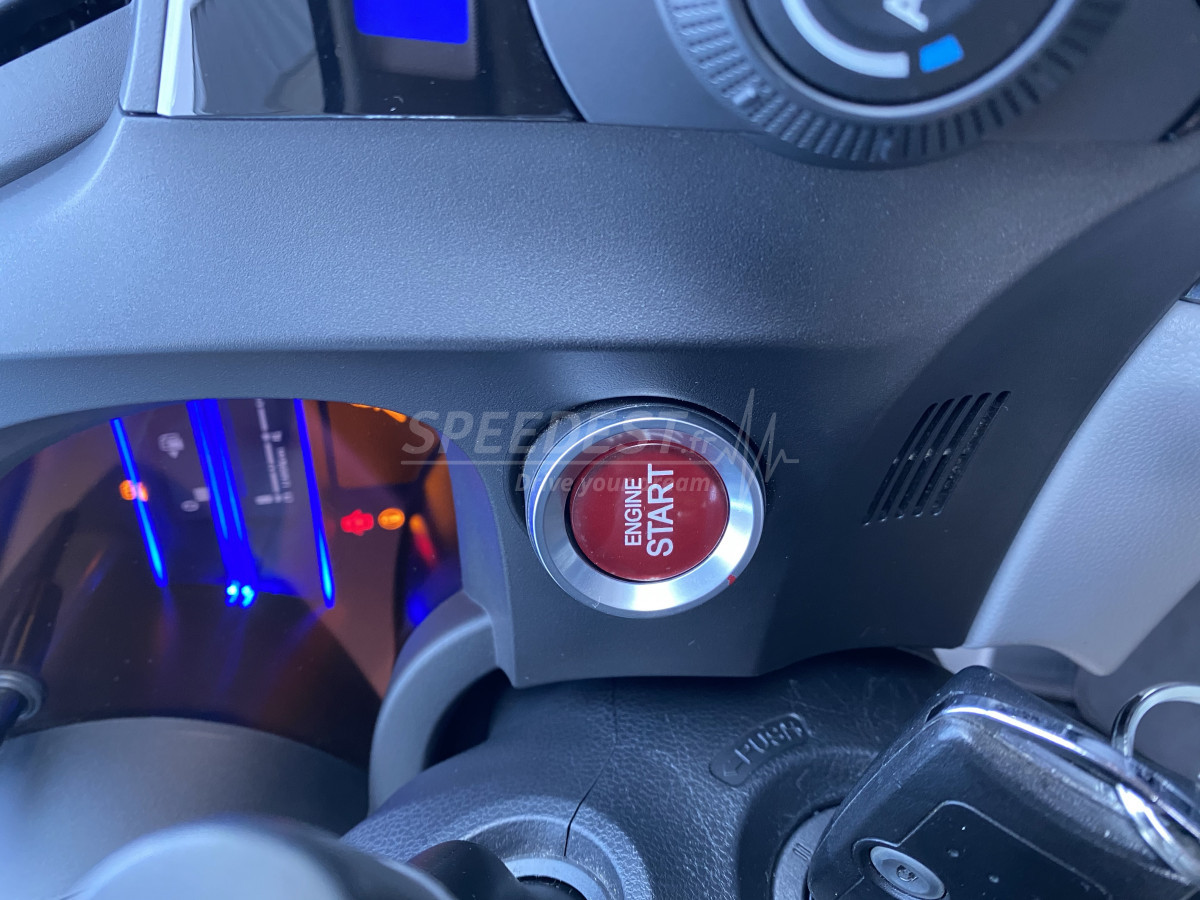 HONDA CR-Z