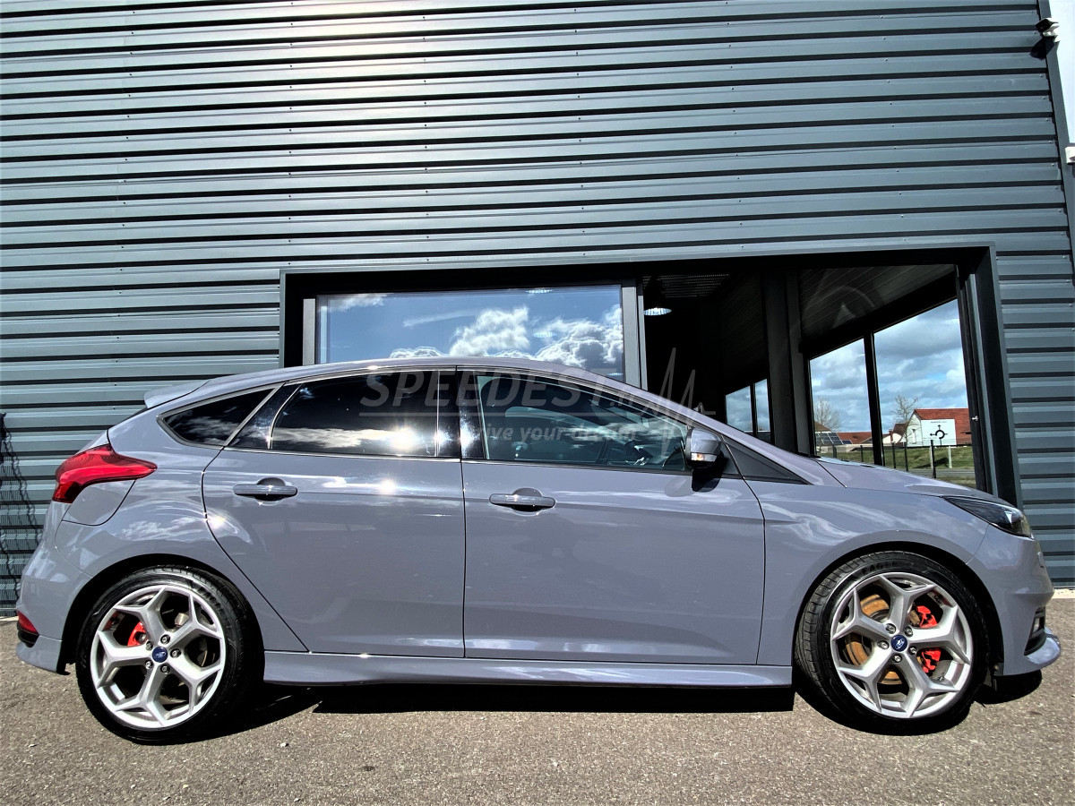 FORD FOCUS ST MK3