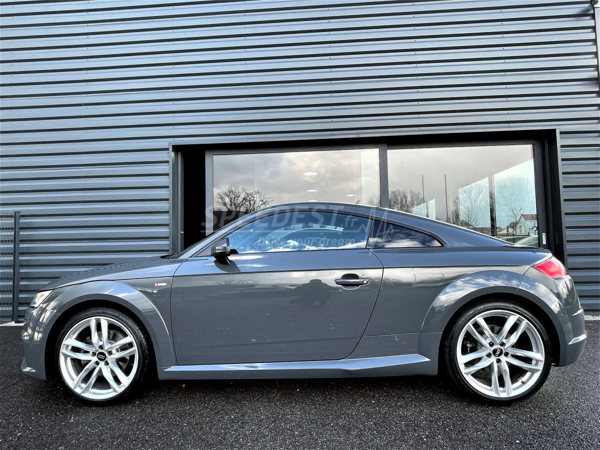 AUDI TT SLINE