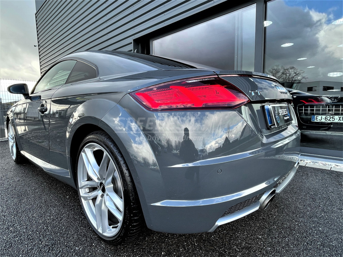 AUDI TT SLINE