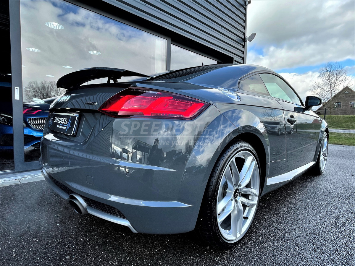 AUDI TT SLINE