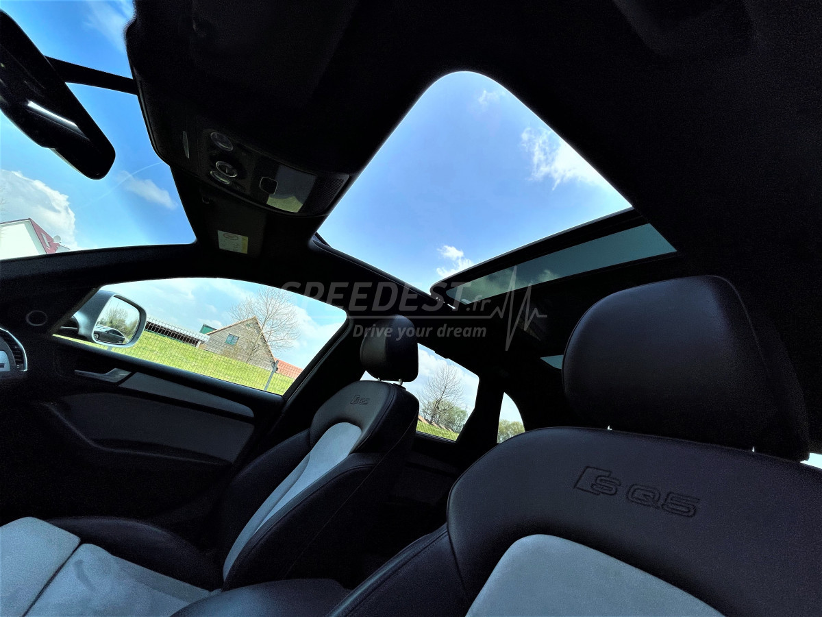 AUDI SQ5 -TOIT PANO/ATTELAGE-