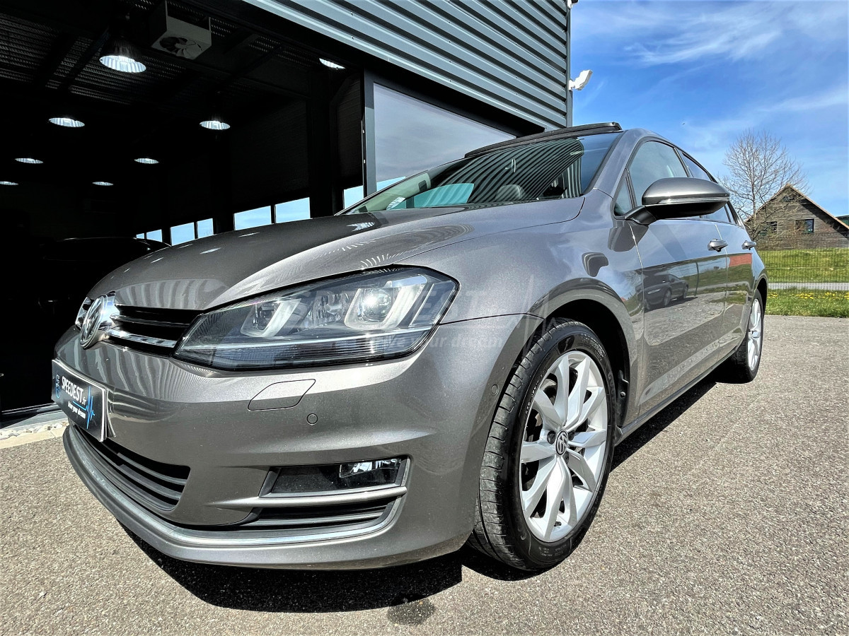 GOLF VII CARAT -GPS/CAMERA-