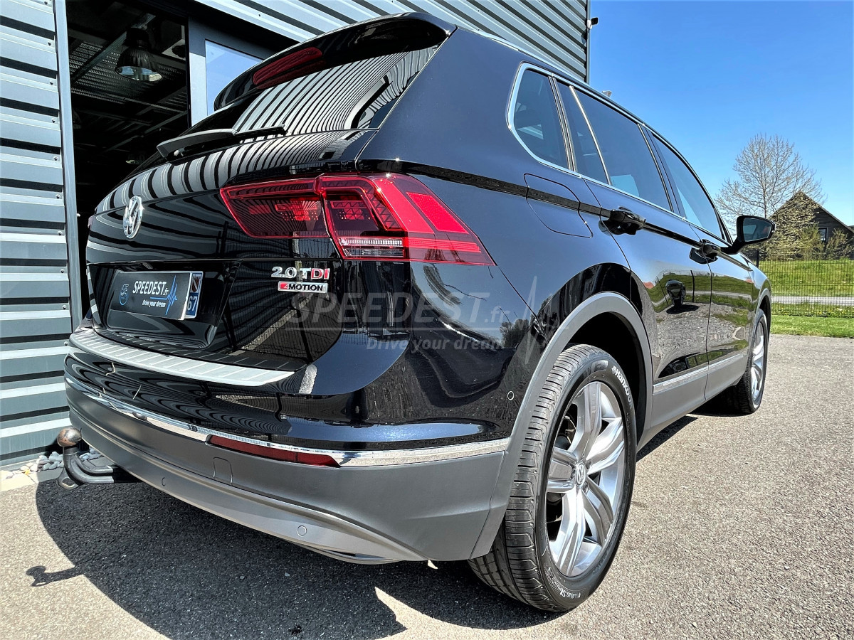 VW TIGUAN CARAT -SUPERBE-