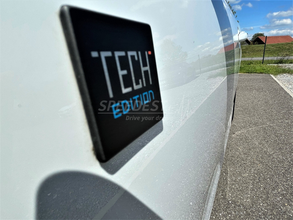 208 TECH EDITION -ETAT PROCHE DU NEUF-