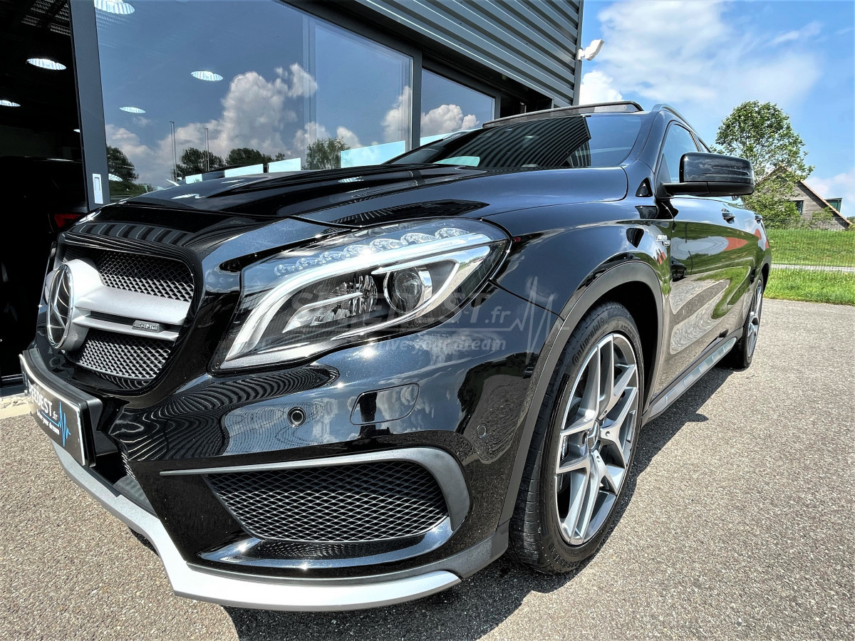 MERCEDES GLA 45AMG