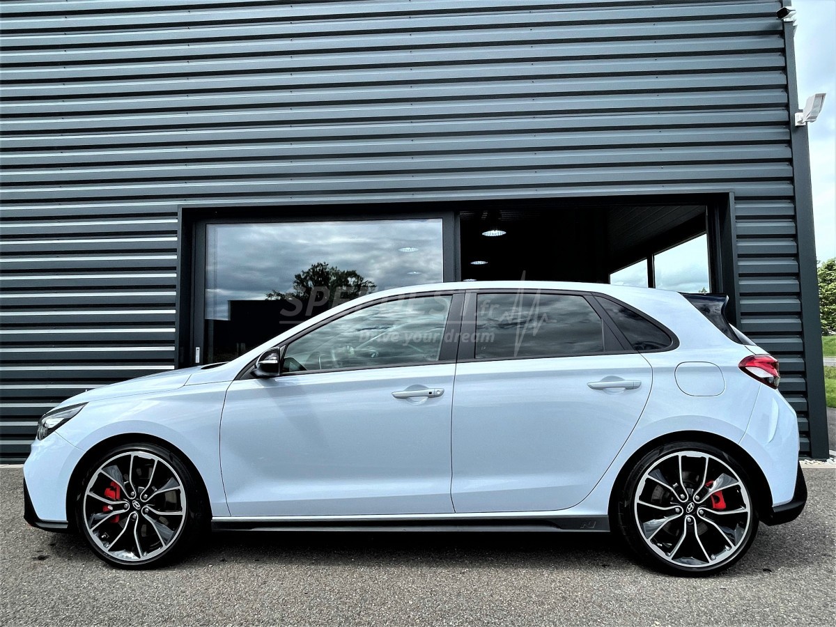 HYUNDAI I30 N -1ère MAIN-