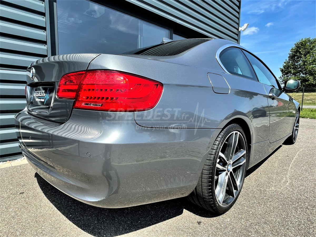 BMW 320i e92