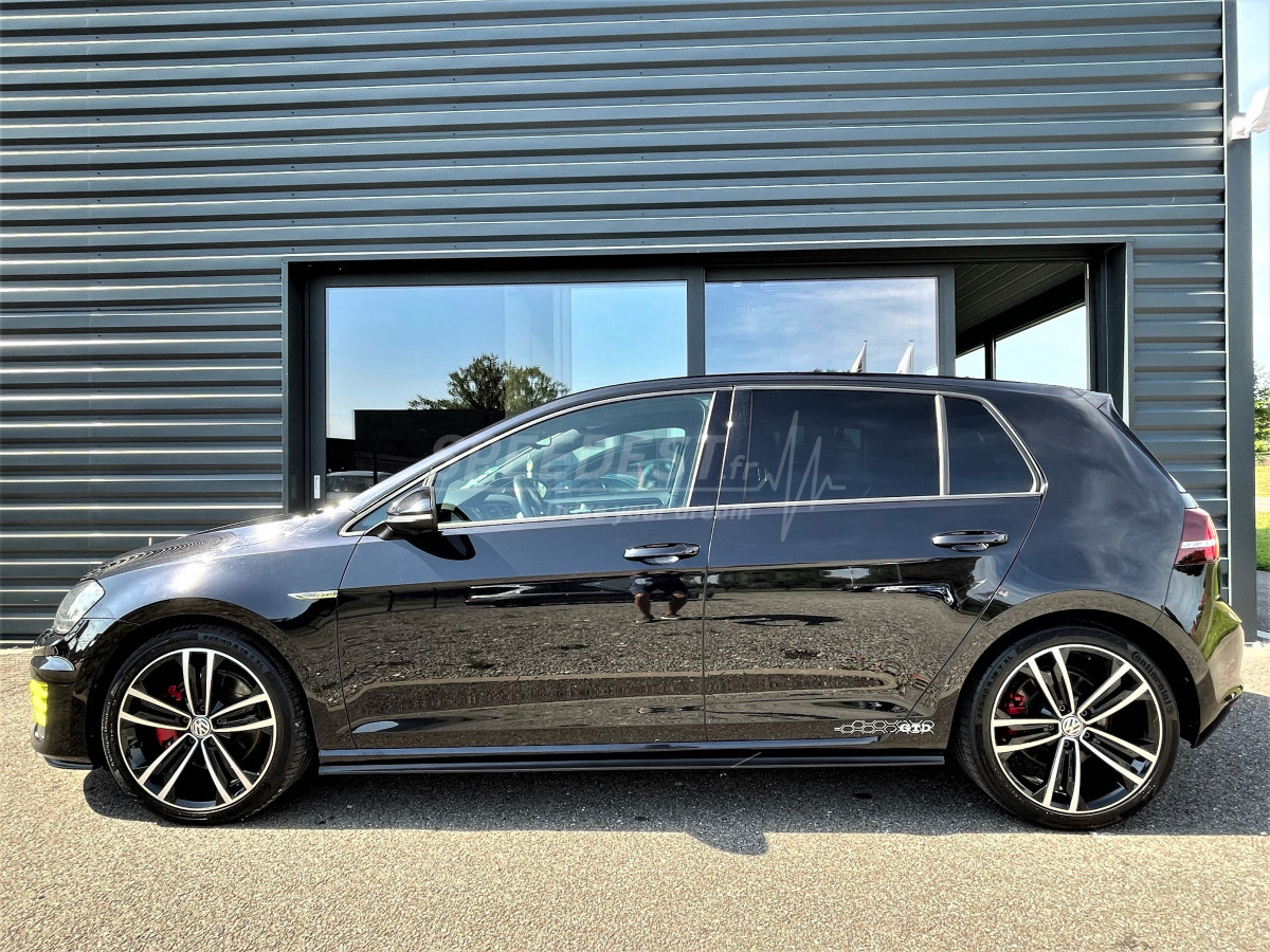 VW GOLF VII GTD -UNIQUE-