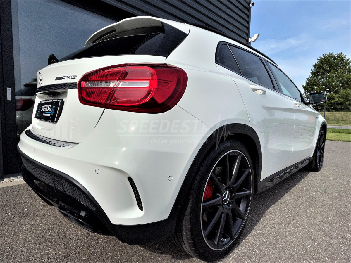 GLA 45 AMG -SUREEQUIPE-