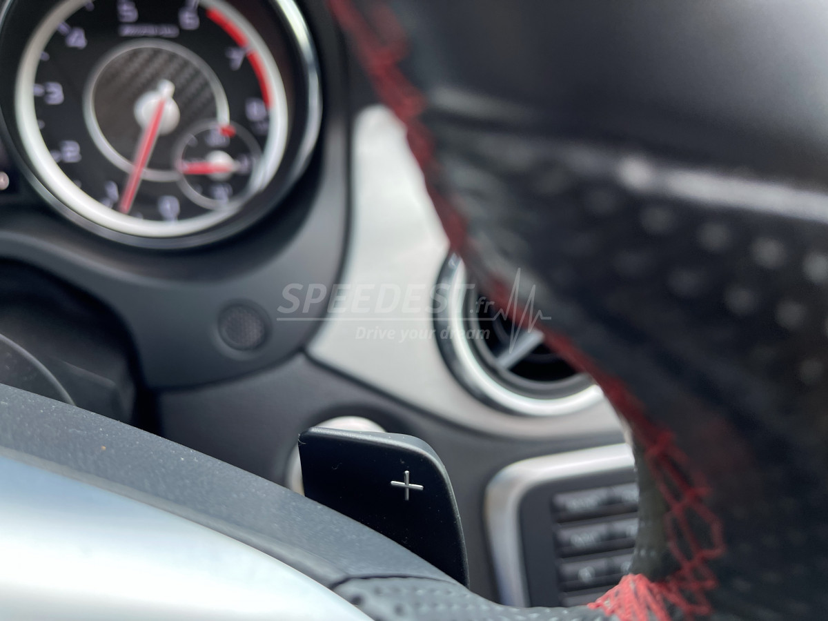 GLA 45 AMG -SUREEQUIPE-